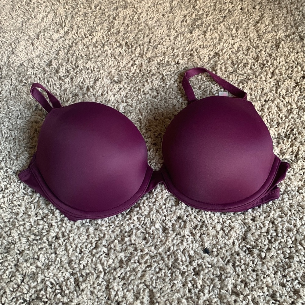 PINK Victoria’s Secret bra
